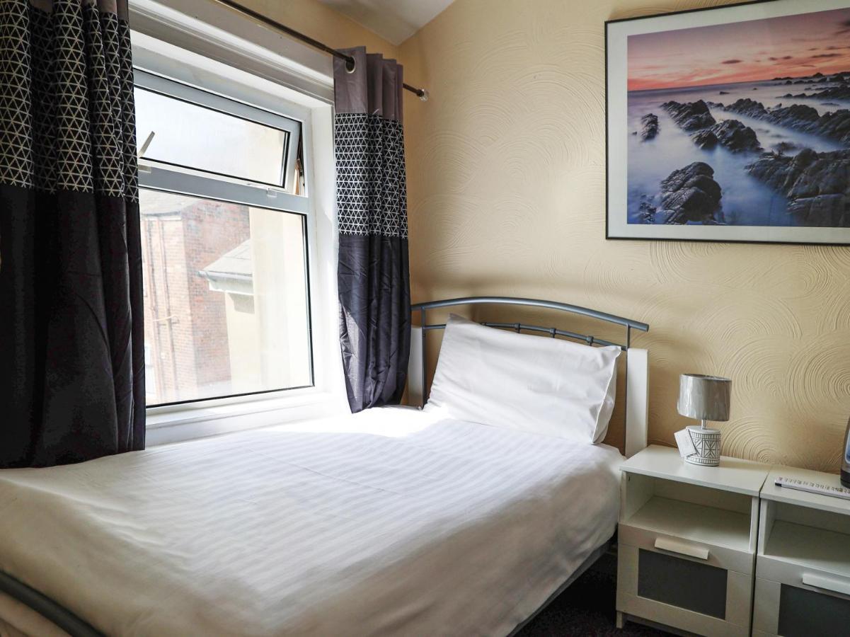 The Shores Hotel, Central Blackpool Bagian luar foto