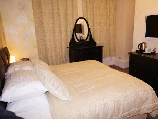 The Shores Hotel, Central Blackpool Bagian luar foto