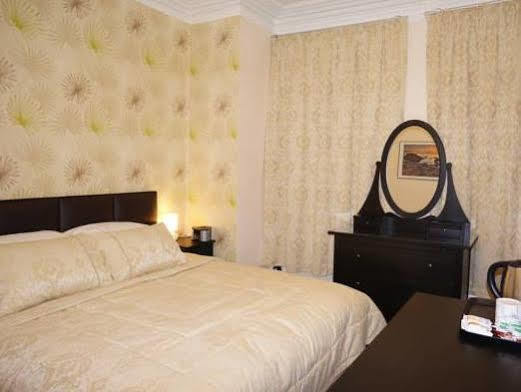 The Shores Hotel, Central Blackpool Bagian luar foto